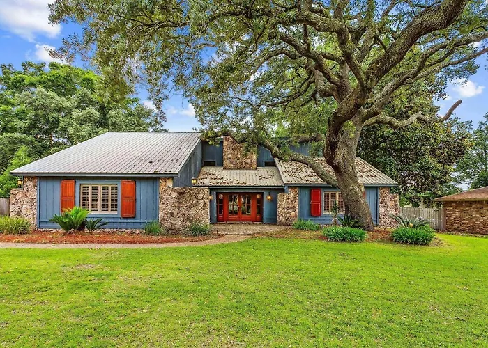 4527 Whisper Way Holiday home