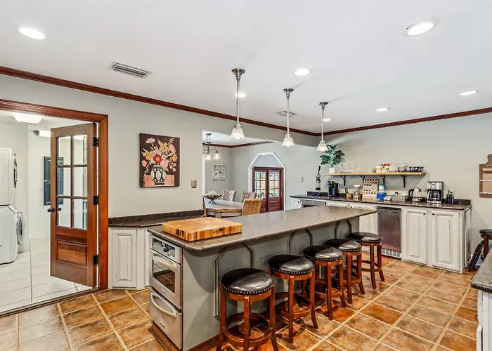 4527 Whisper Way Holiday home *