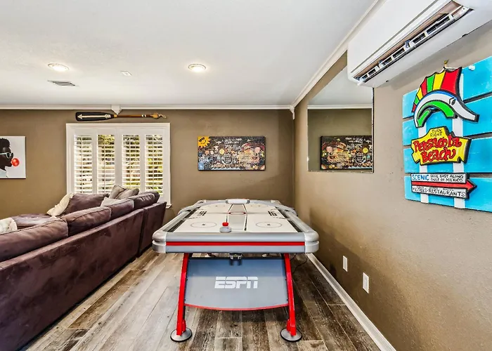 4527 Whisper Way Holiday home *