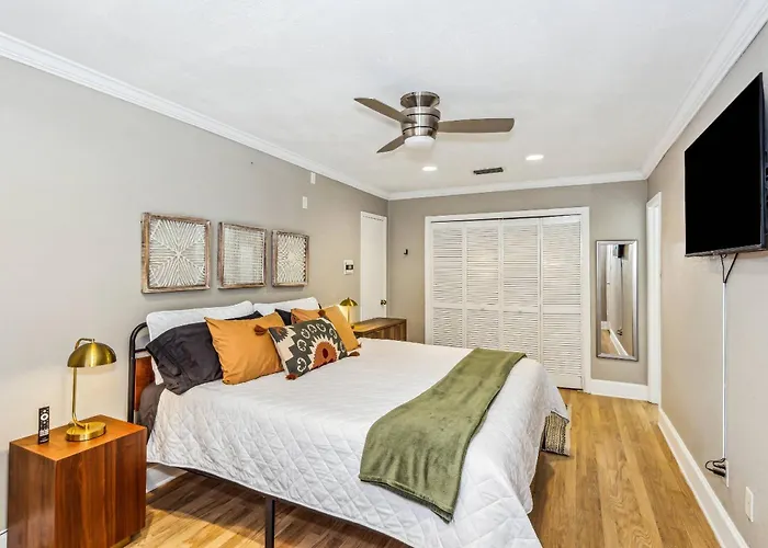 4527 Whisper Way Pensacola